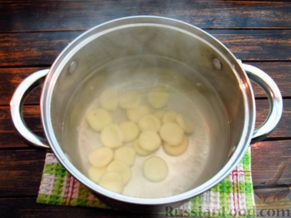 Картофельные клёцки с жареным луком