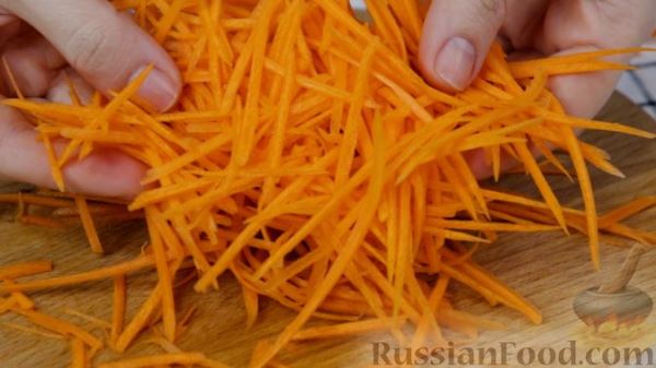 Маринованная цветная капуста с морковкой по-корейски