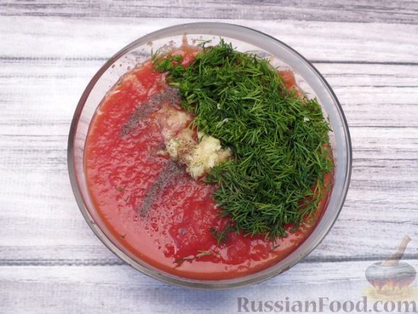 Запеканка из макарон с консервированным тунцом и томатным соусом